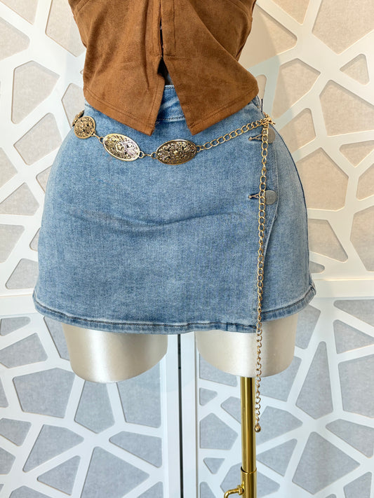 Side button detail skort