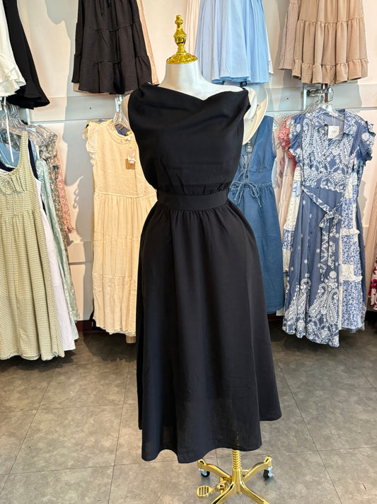 Mel fitted waistband midi dress w/pockets