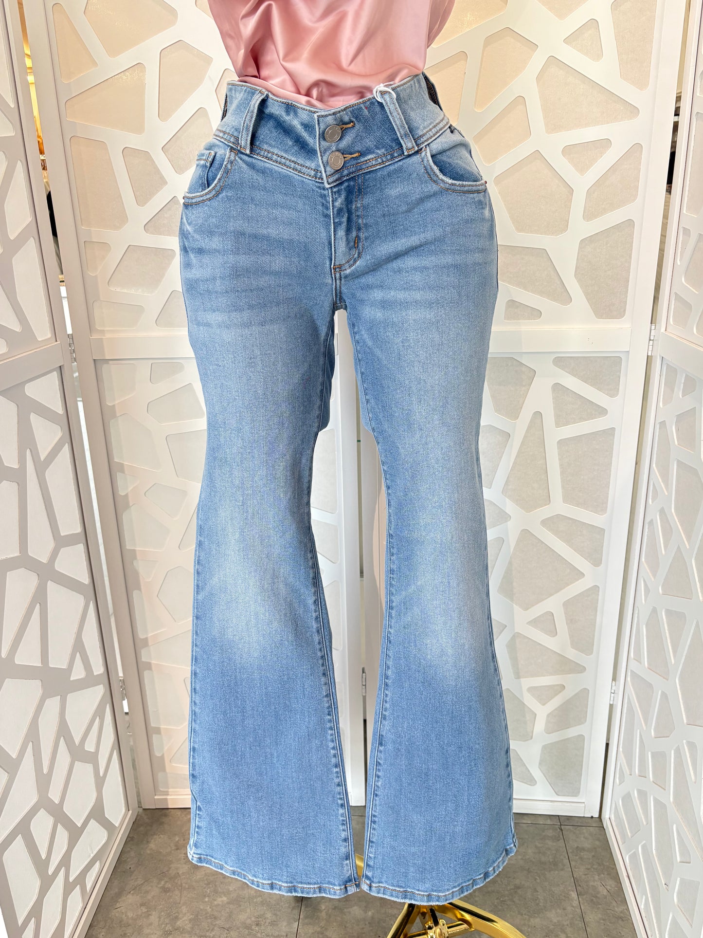 Low rise flare jeans