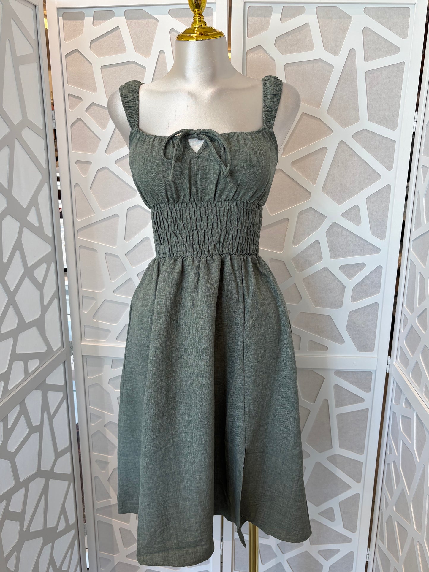 Kristen dress with slit