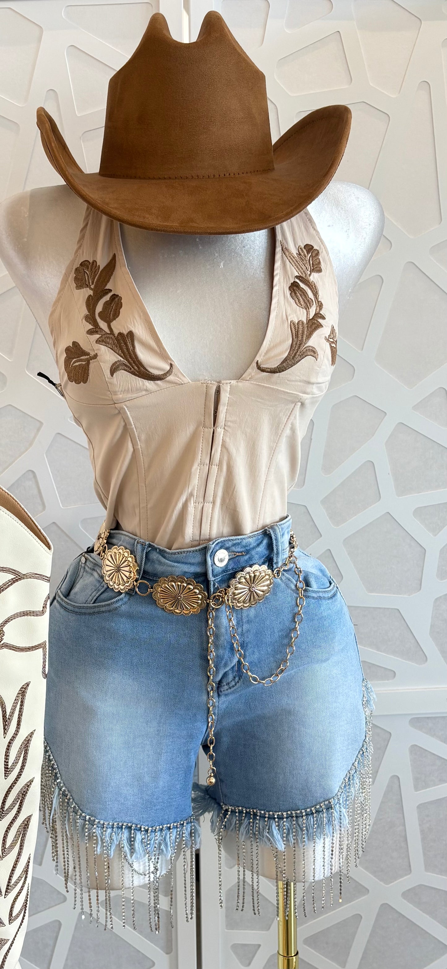 Floral embroidery corset