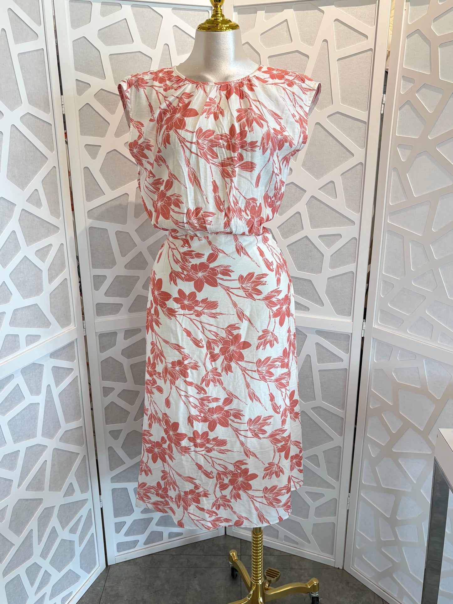 Floral cinched waist midi dress