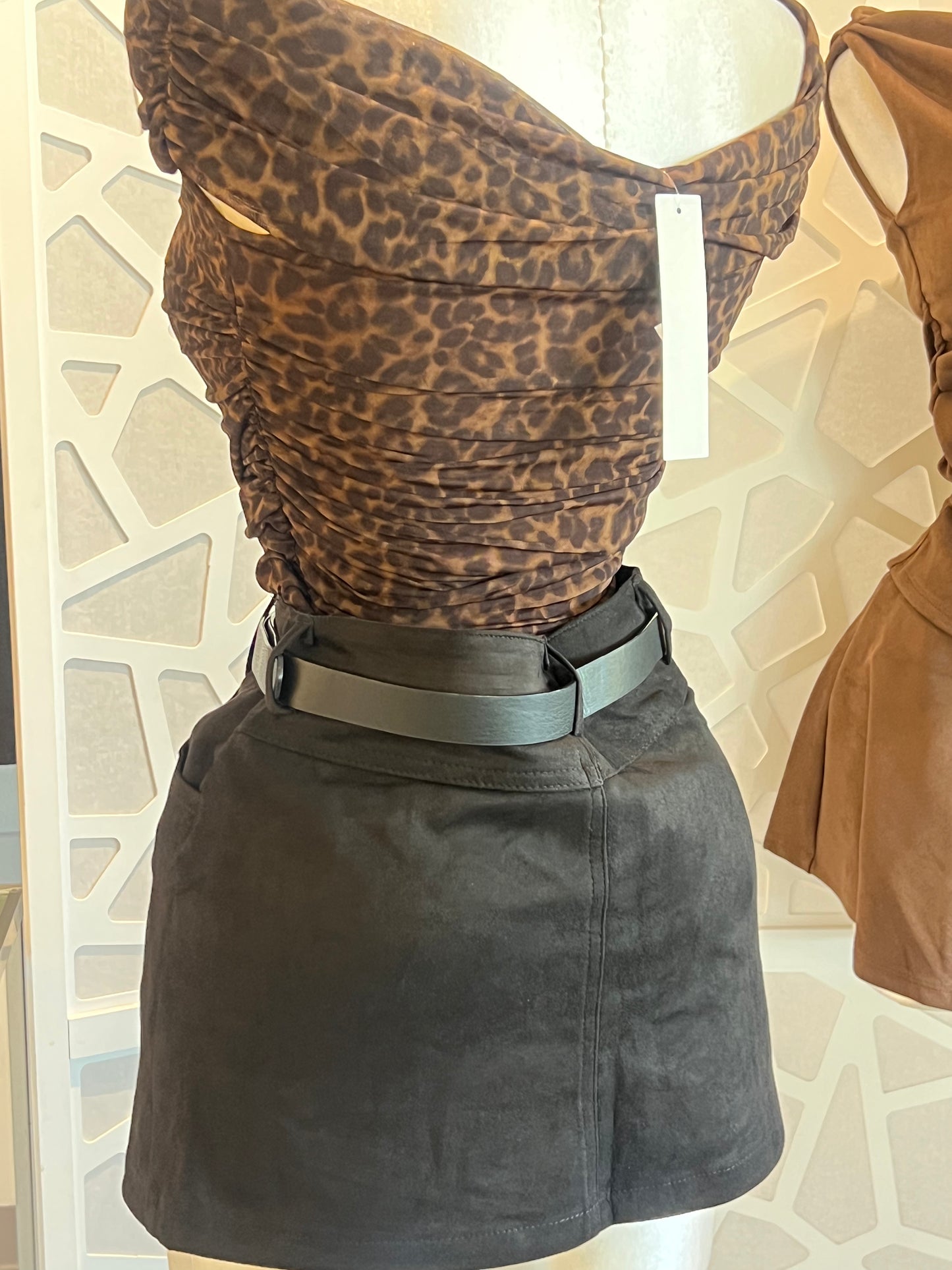 SUEDE MINI SKIRT WITH BELT